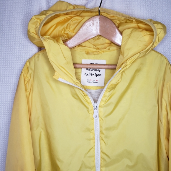 Zara Girls Size 10 Lemon Yellow Light Windbreaker Spring Summer Jacket. - Picture 2 of 5